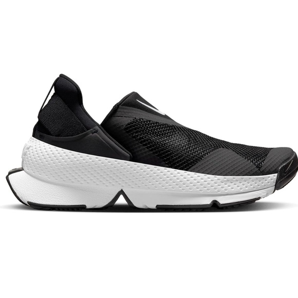 Nike Go Flyease Black and White Slip-On Sneaker shoes men’s 9 - Picture 2 of 7